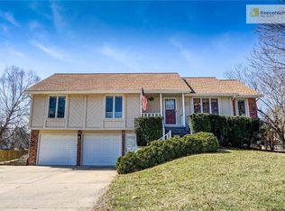 702 Raven, Raymore, MO 64083