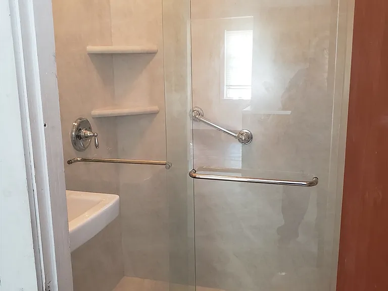 5 Adams St #1 — Photo 8