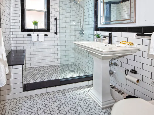 35 Sutton Place image 8 of 14