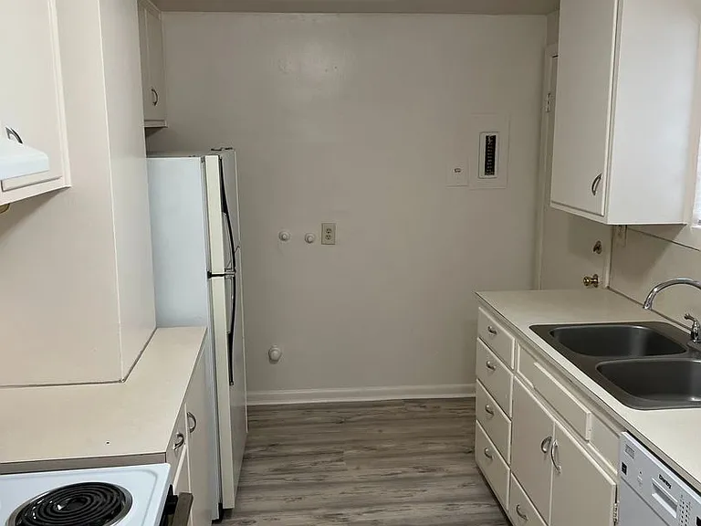 1840 Mill St #A — Photo 5