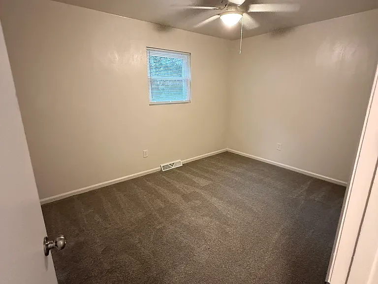 166 Laconia Ave NE #166 — Photo 11
