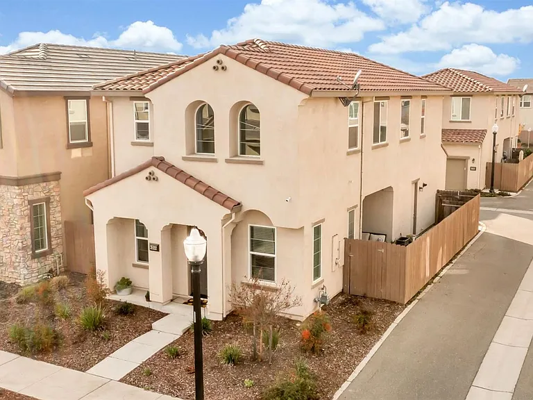 4355 Adriatic Sea Way — Photo 3