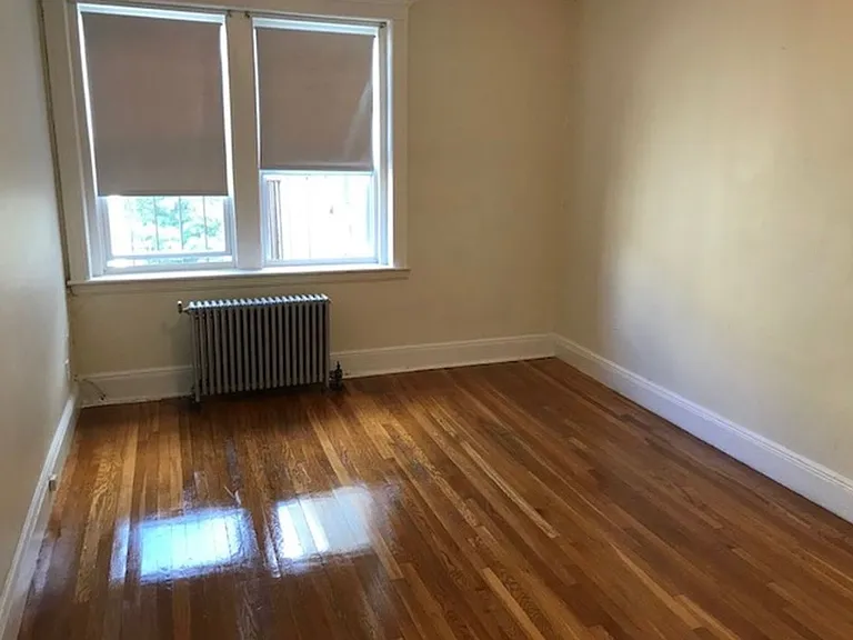 1810 Commonwealth Ave #21 — Photo 8