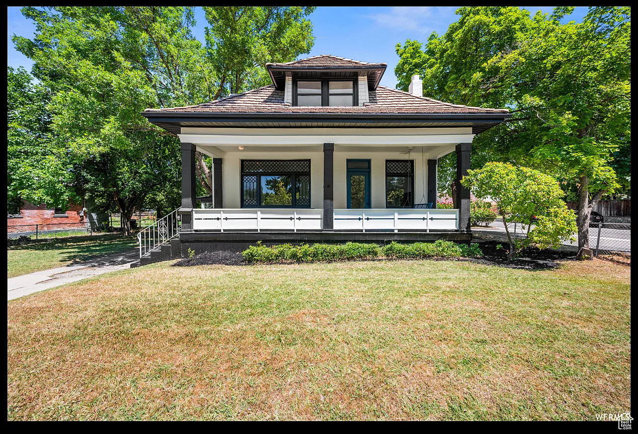 2 bed, 1250 sqft, $1,800 — Photo 1
