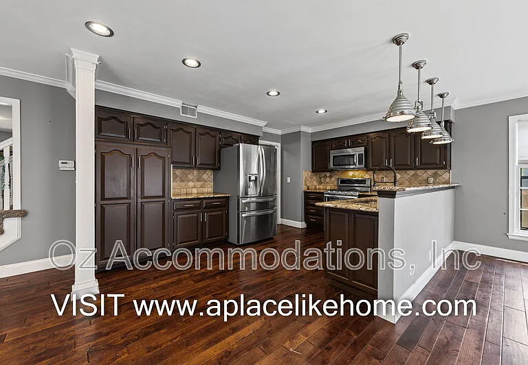 10508 Reeder St — Photo 10