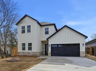 118 Willow Ln, Roanoke, TX 76262