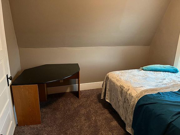 5th image of 319 N Catherine Ave