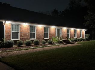 195 Skyridge Dr, Jackson, TN 38305