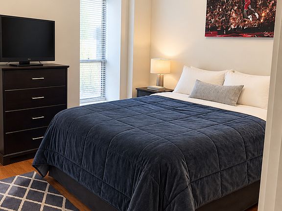 2nd image of 1020 Adams St #109