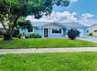 1061 Rushmore Dr, Holiday, FL 34690