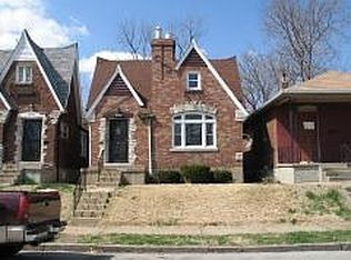5215 Emerson Ave, Saint Louis, MO 63120
