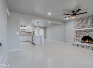 2742 S Jaguar Rd, Tucson, AZ 85730
