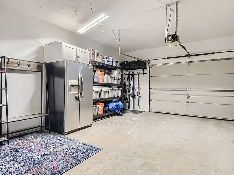101 Hawn Dr — Photo 23