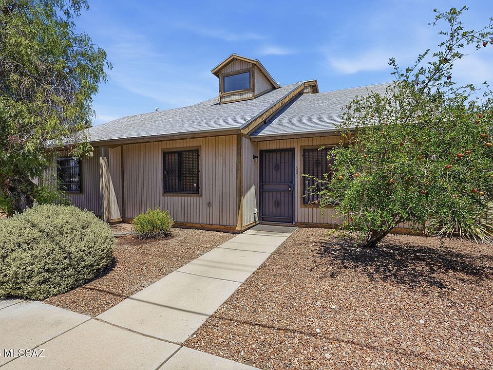1st image of 601 W Redondo Dr