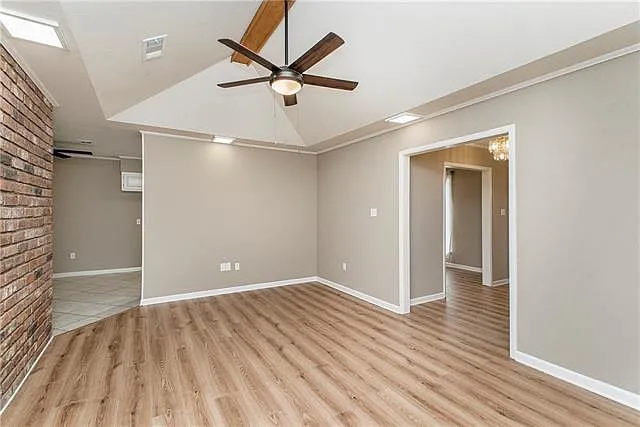 8916 W Metairie Ave — Photo 4