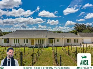 101 Genazzi Ln, Petaluma, CA 94952