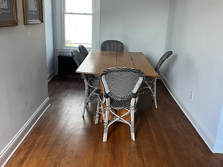 406 Lake Dr — Photo 4