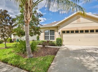 7450 Surrey Pines Dr, Apollo Beach, FL 33572