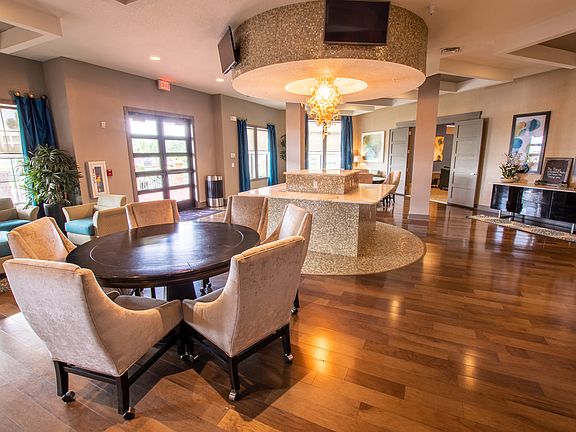 5th image of 940 City Plaza Way #2-228