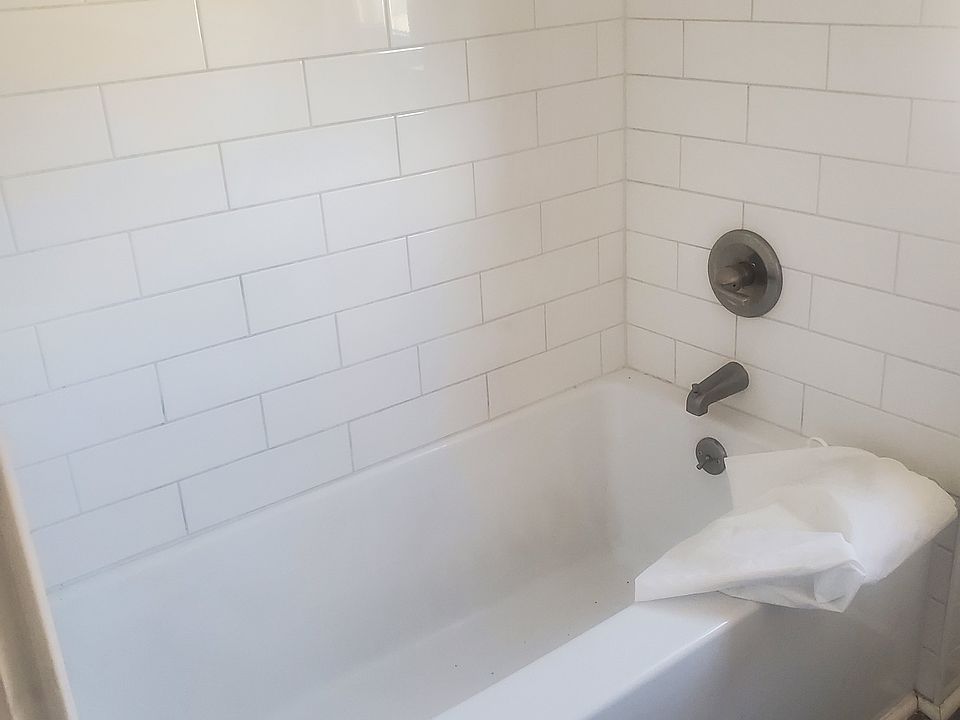 Tub & shower