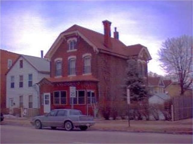 2nd image of 1240 White St