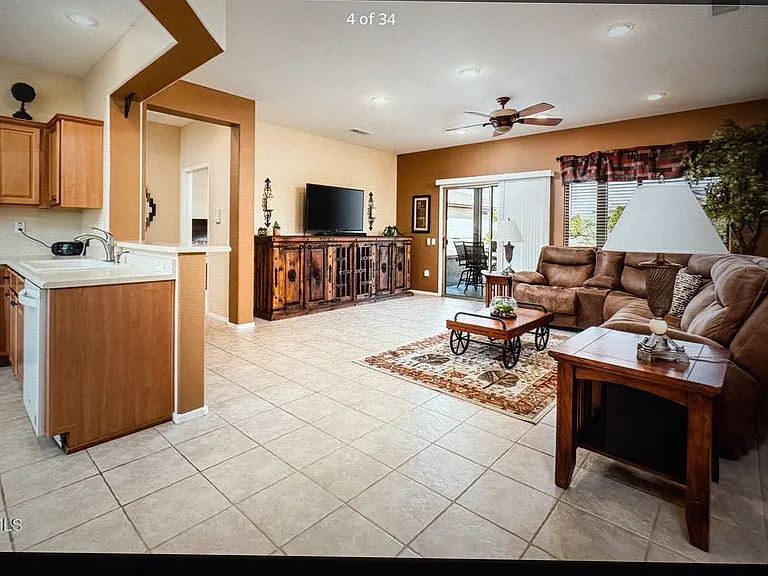 16406 W Peppertree Ct — Photo 10