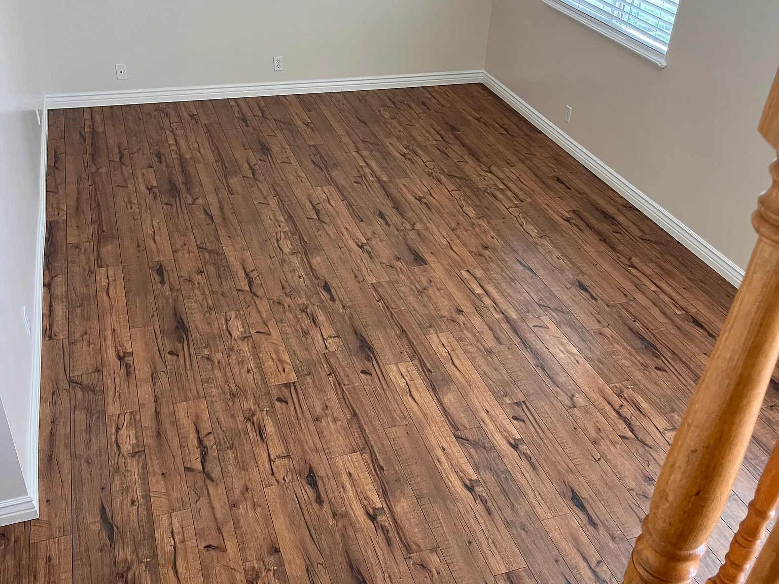 4 bed, 1950 sqft, $2,350 — Photo 3