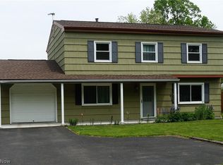 1451 Old Forge Rd, Mogadore, OH 44260