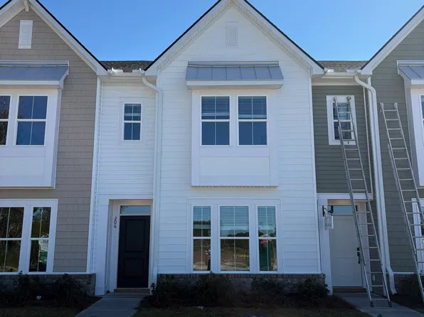 206 Sunset Shoals Blvd NW #3, Calabash, NC 28467