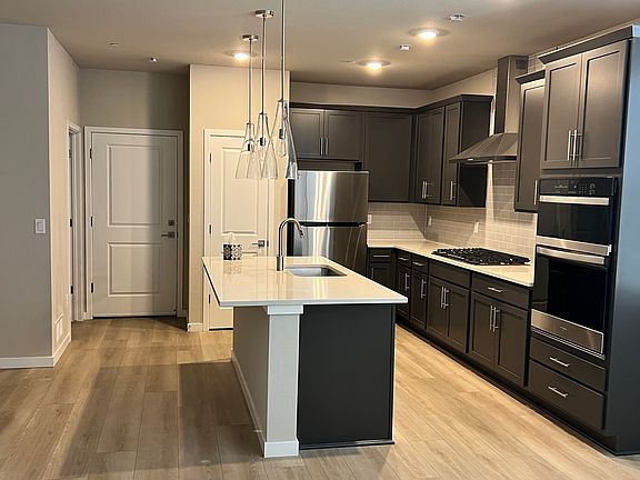 4th image of 2769 Bear Springs Cir