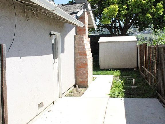 2nd image of 16670 Fountain Ave