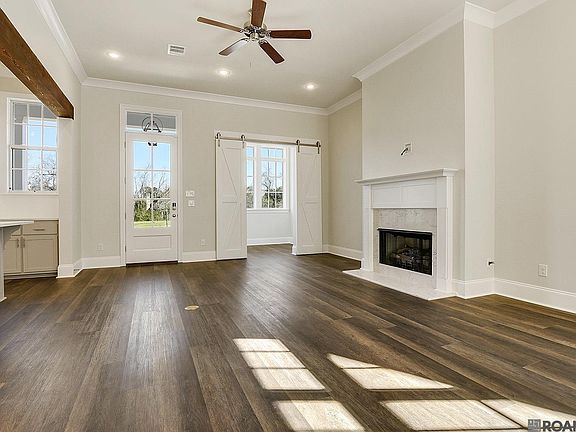 5th image of 14404 Farris Dr