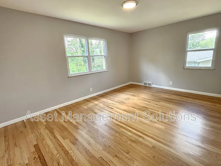 4110 Northern Aire Dr — Photo 13