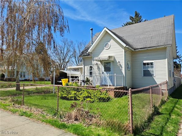 395 Buffalo St, Conneaut, OH 44030