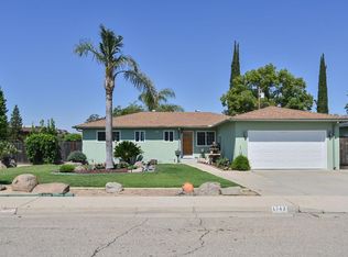 1742 Oxford Ave, Clovis, CA 93612