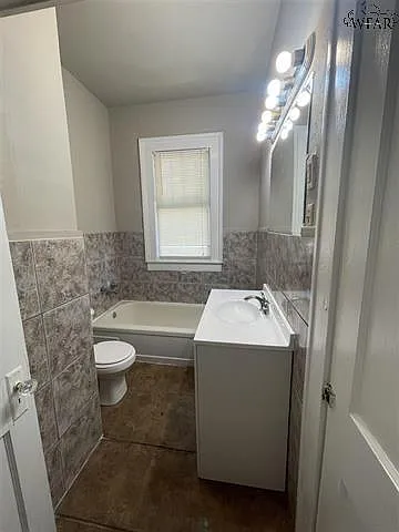 1609 Lucile Ave — Photo 5