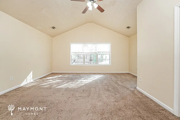 6255 Lake Valley Point — Photo 9