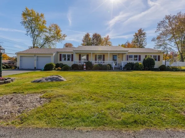 3 Farrand Dr, Parsippany-Troy Hills Twp., NJ 07054