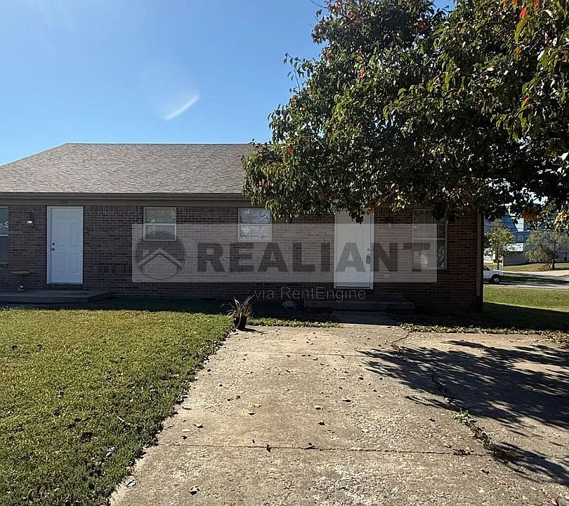 306 Parker Pl