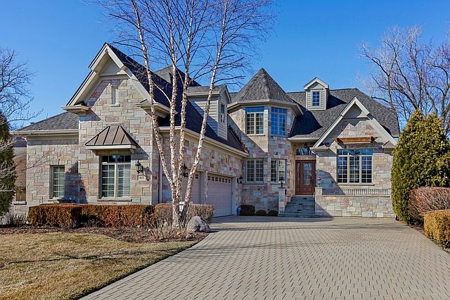 1st image of 613 Hillside Dr