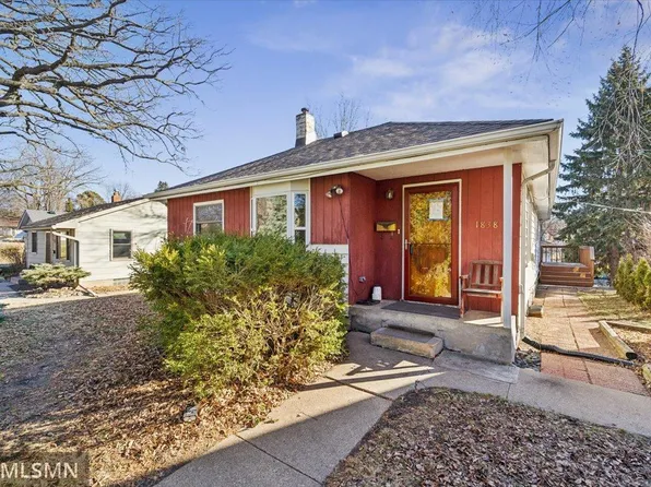 1838 Pleasant St, Lauderdale, MN 55113