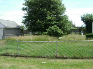 87 Sharon Ave, Pawtucket, RI 02860