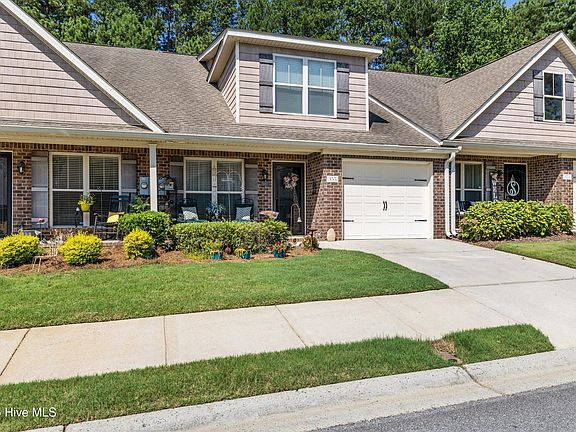 4th image of 355 Connor Circle