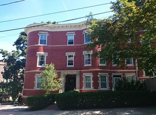 8 Colbourne Cres #3, Brookline, MA 02445