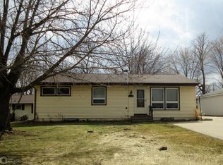 1410 7th Ave W, Oskaloosa, IA 52577