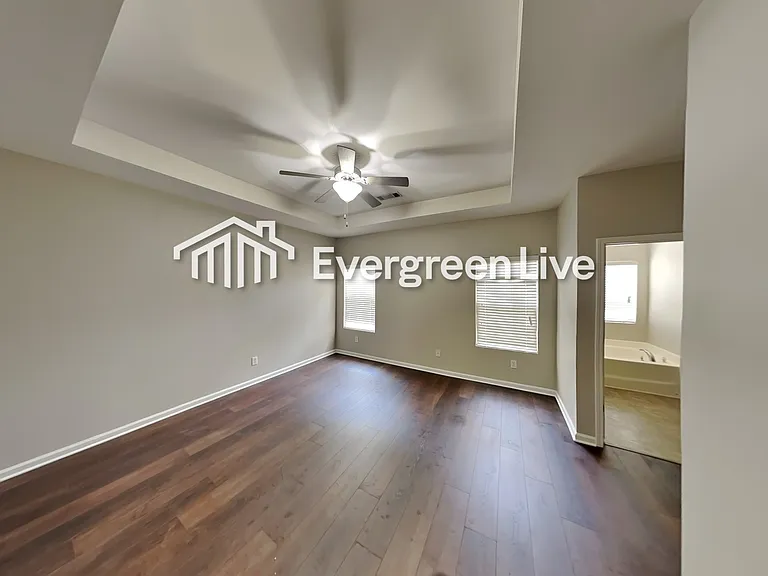 5060 Pioneer Pkwy — Photo 6