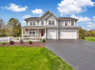 1569 Grouse Way, Crystal Lake, IL 60014