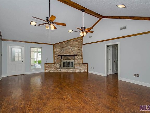 3rd image of 41238 Demi Mille Dr