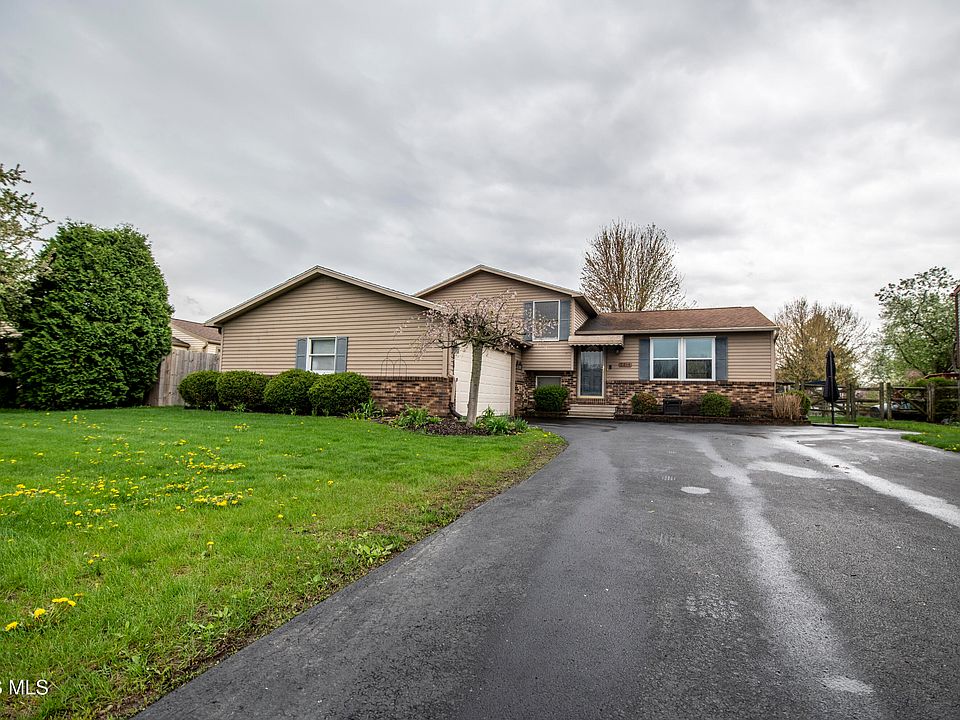 1st image of 2214 Denton Ln