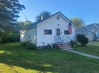 17 Willow Street, Howland, ME 04448